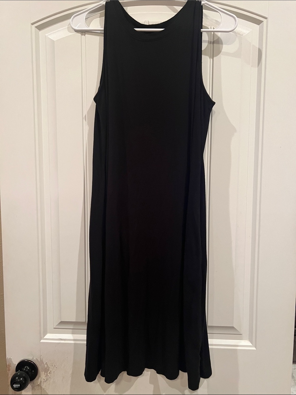 Time and Tru Black Sleeveless Midi Dress
